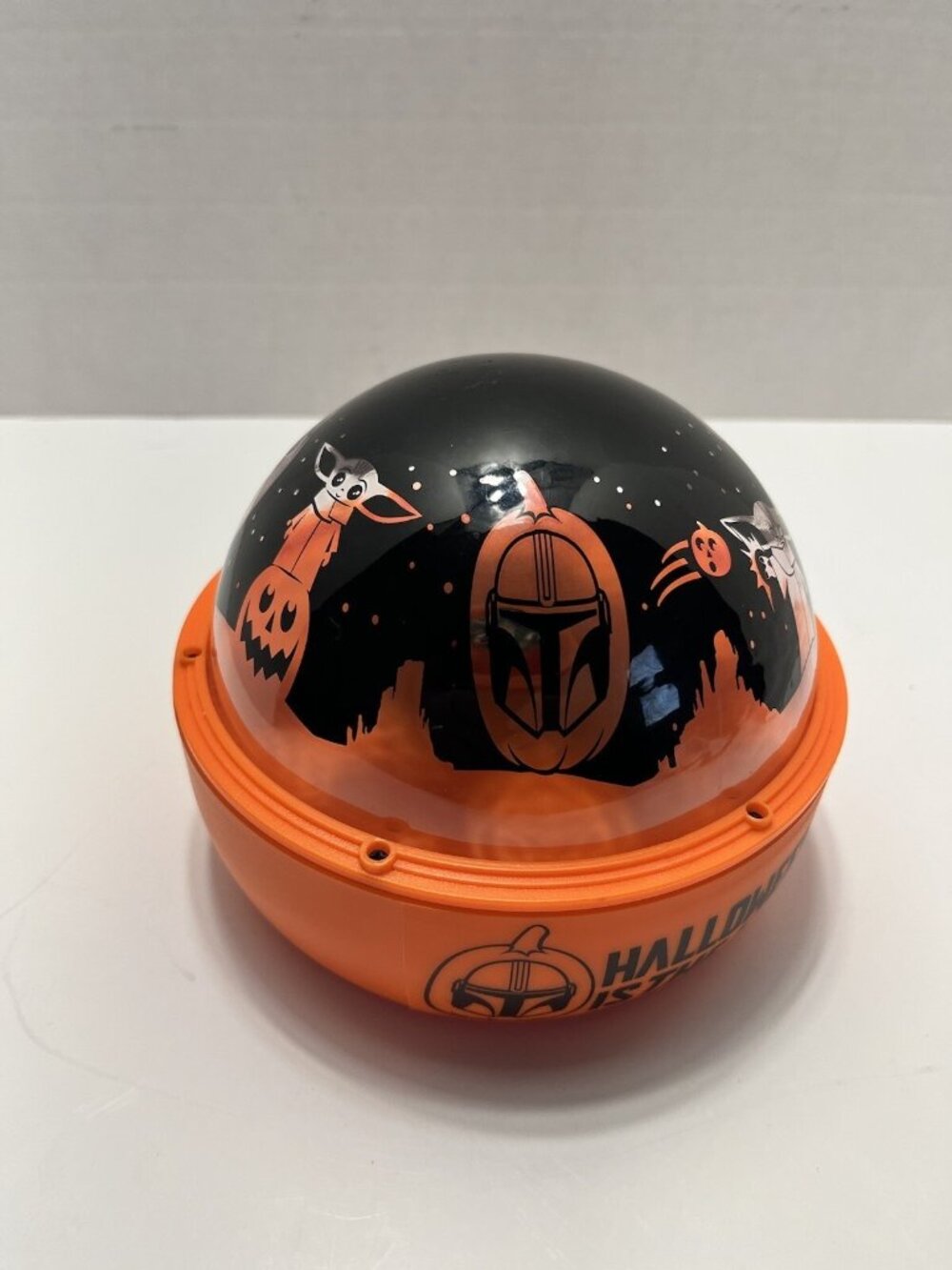 Star Wars The Mandalorian Gogru Tabletop LED  Light Rotating Projector Halloween